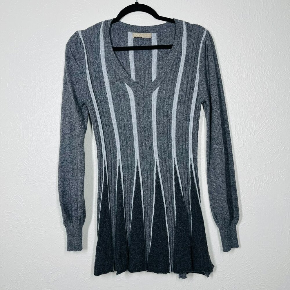 Redolent Vintage Y2K Gray Multi-tone Geometric Knit V-Neck Wool Blend Sweater